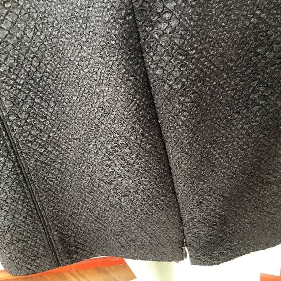 TAHARI Black Textured Pencil Skirt Plus Size 22 Lined Side and Slit Zipper - Picture 6 of 9